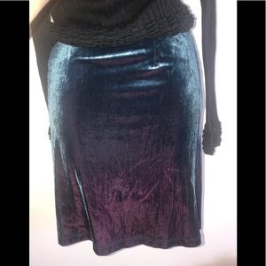 💜💙Iridescent Gorgeous Skirt 💙💜